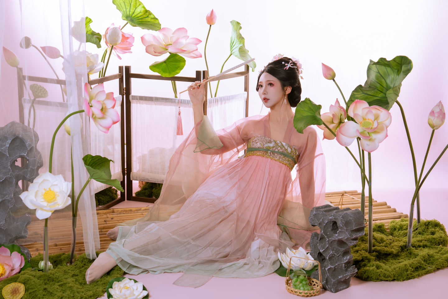 云溪溪 NO.130 奶桃桃 采莲