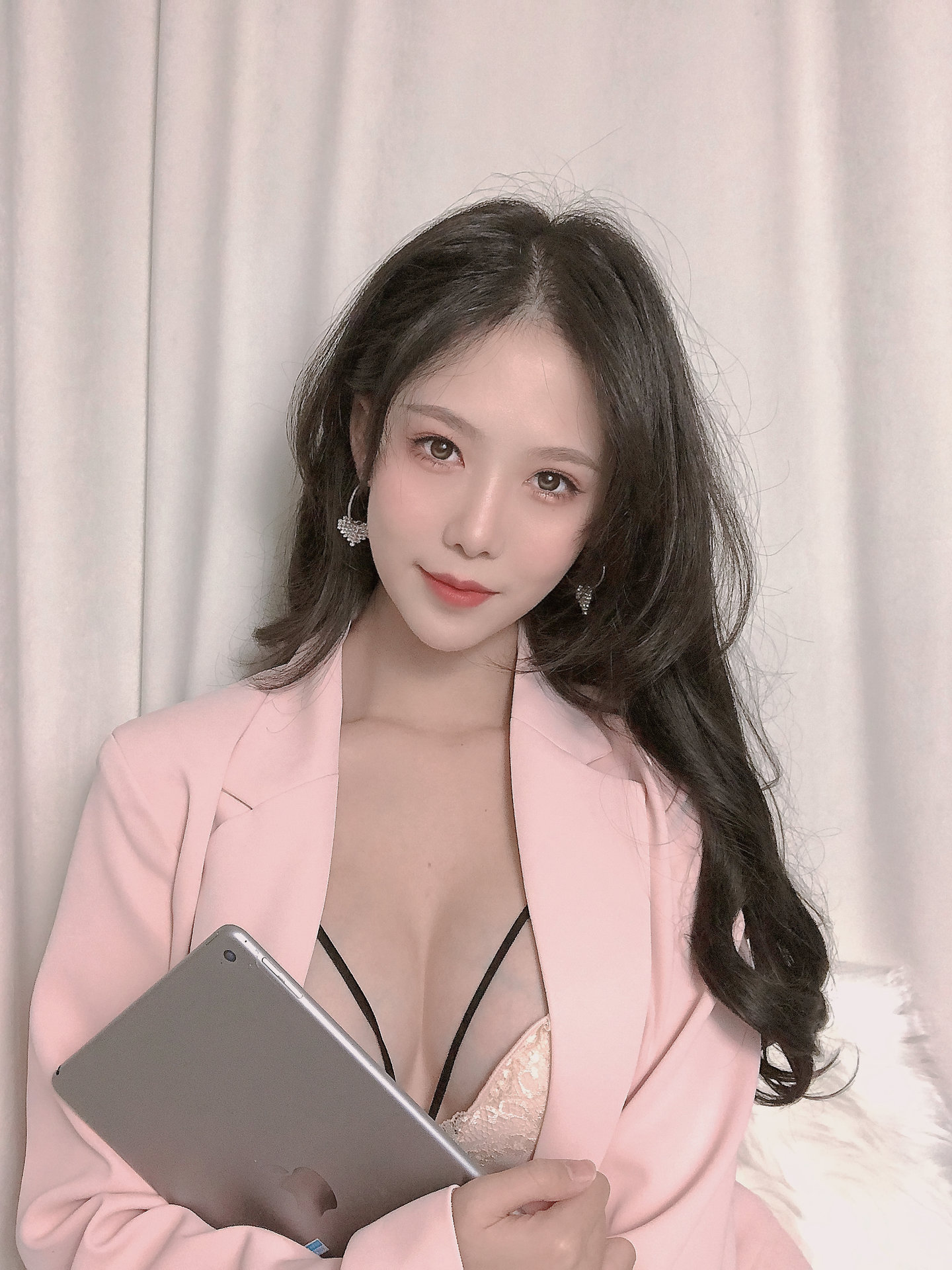 抖娘-利世 NO.055 粉色西装