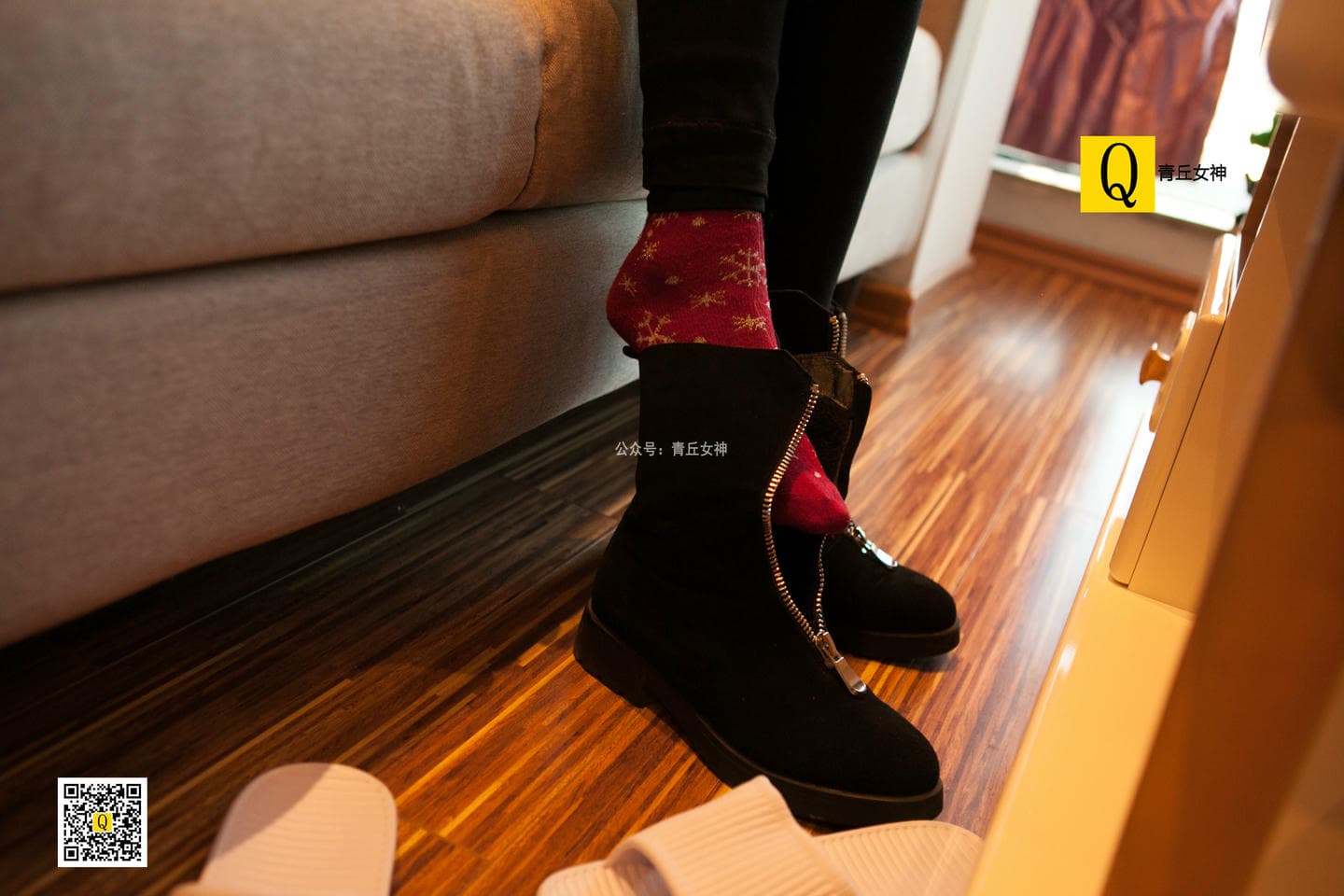 [青丘女神] 082 2017.12.24 秋秋 居家棉袜过圣诞