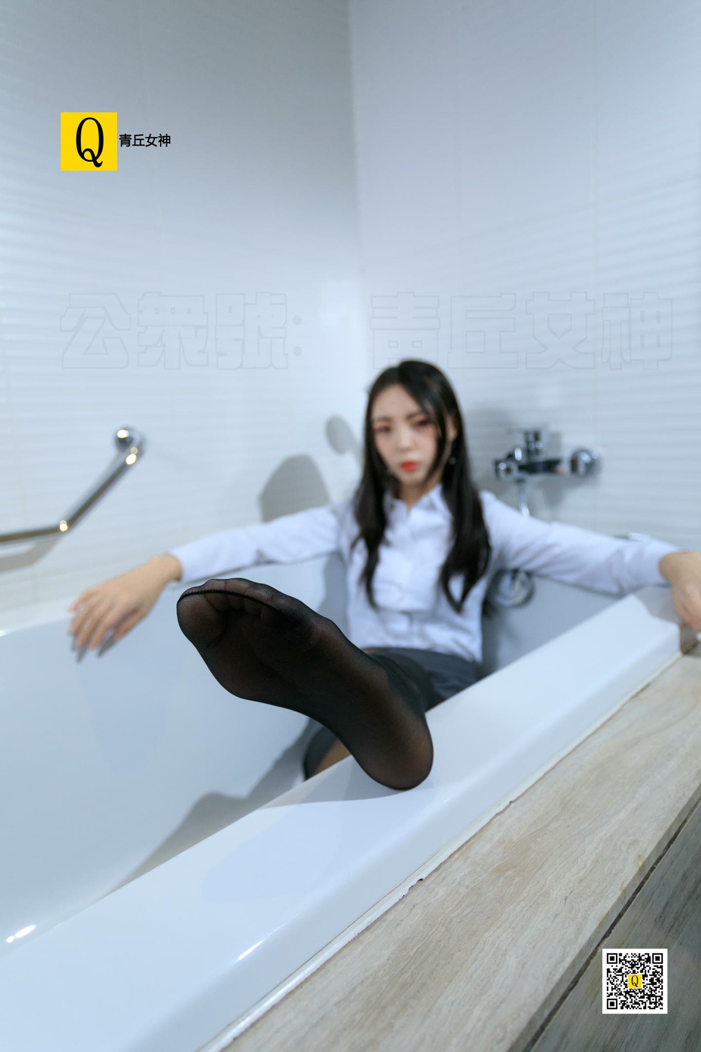 [青丘女神] 2018.12.05 小仙女的职业装