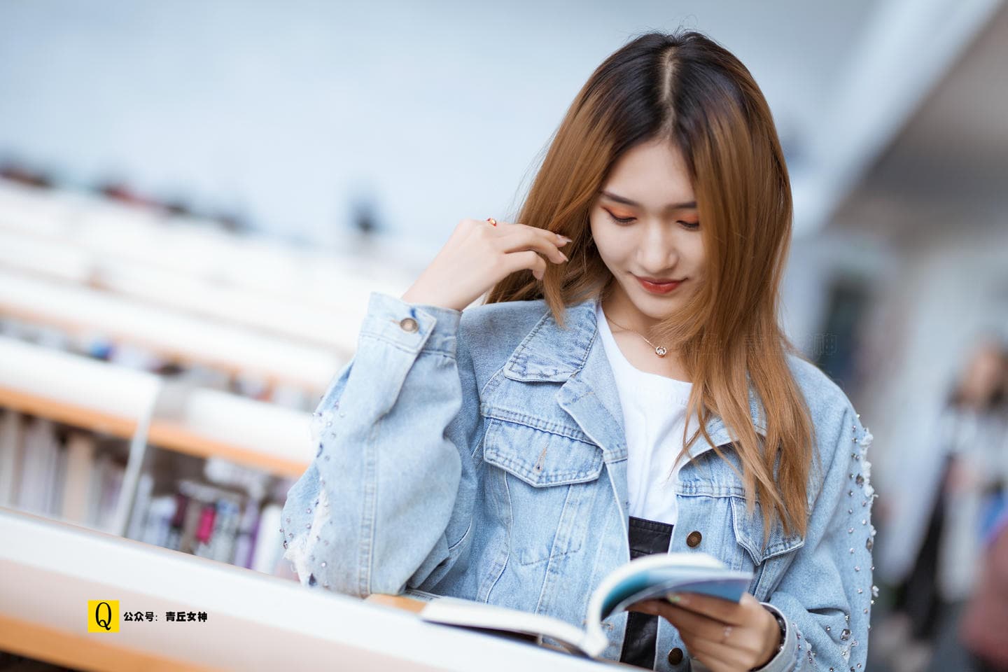 [青丘女神] 2019.04.19 星星 午后图书馆