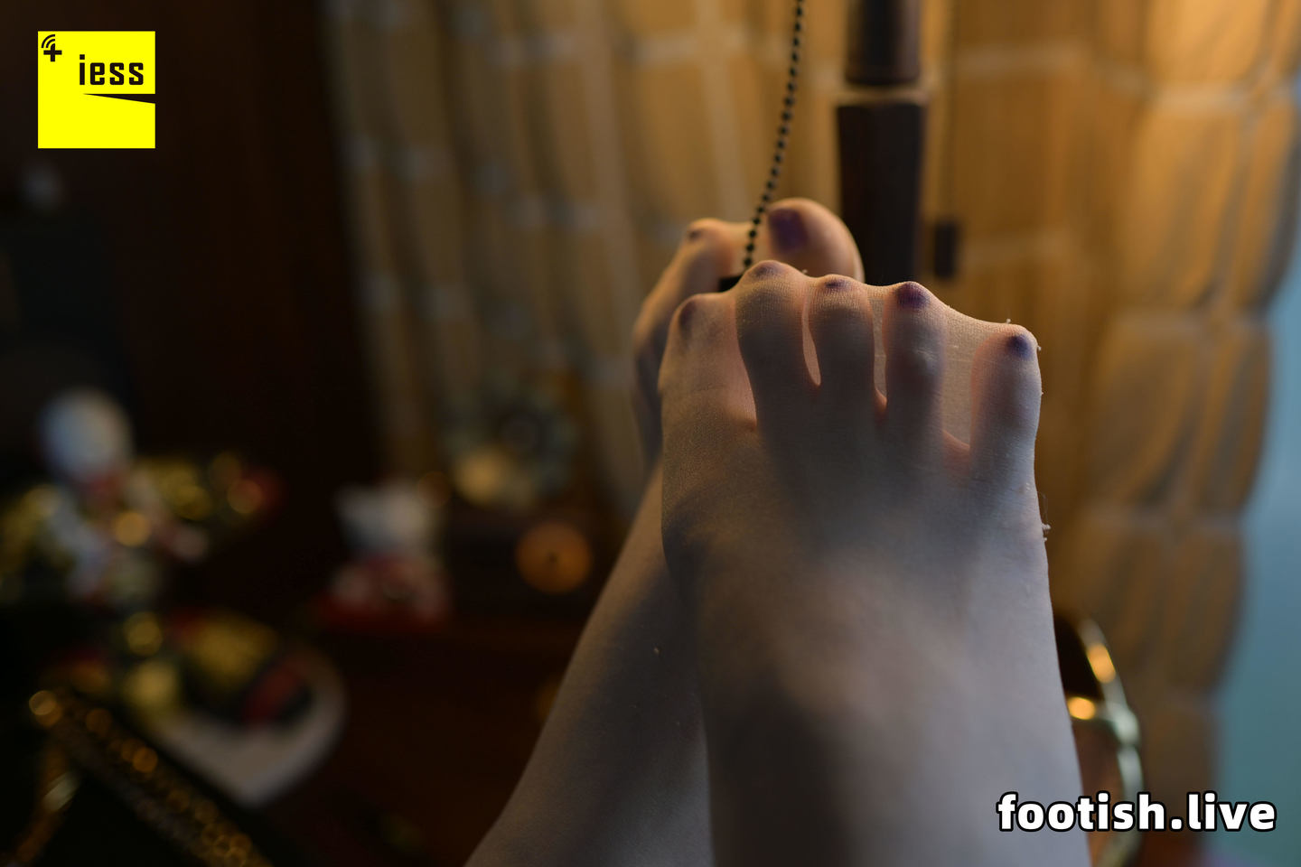 [IESS异思趣向] 普惠集 146 丢丢 丢丢的脚