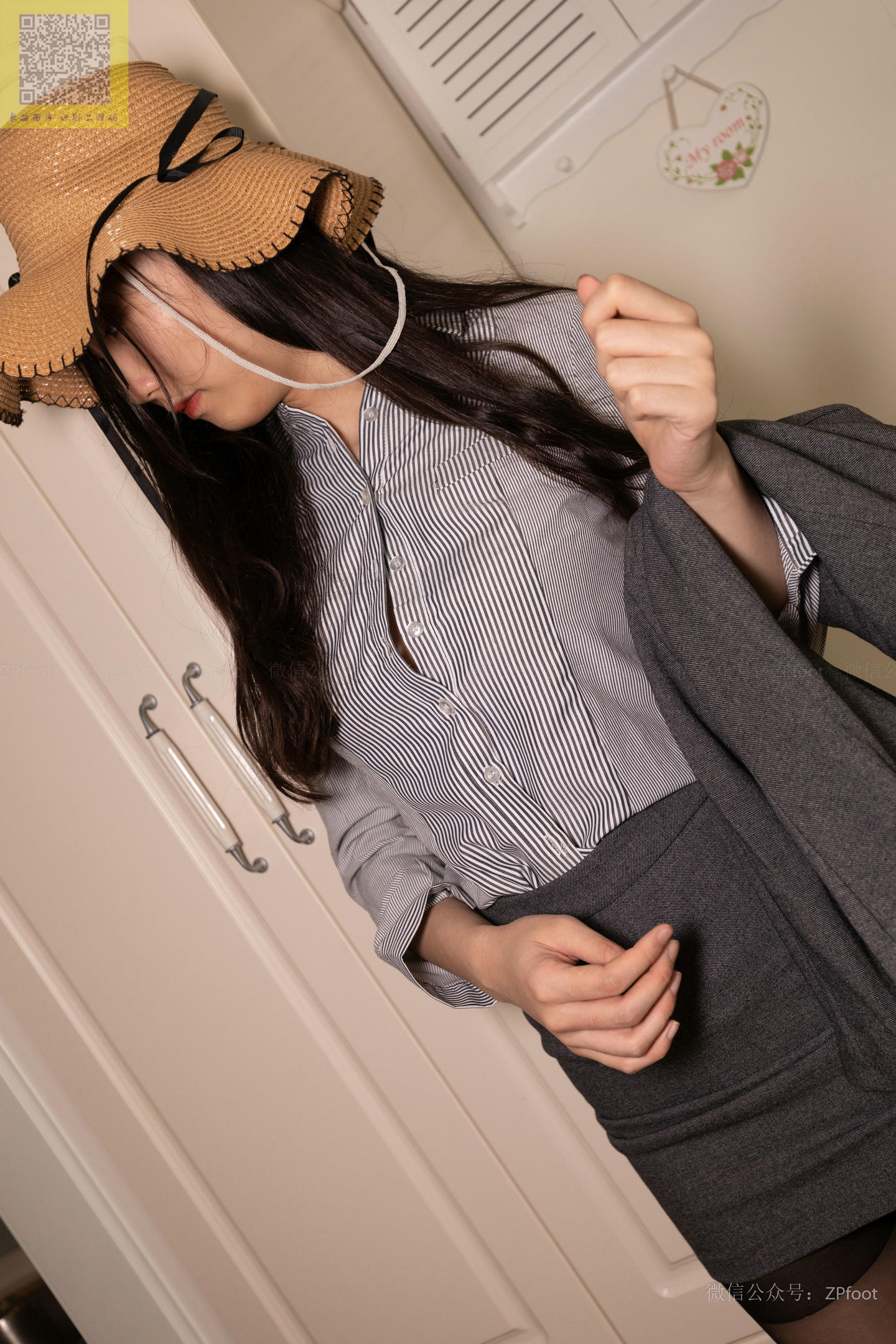 ISS山茶摄影 121 乐乐的职业装