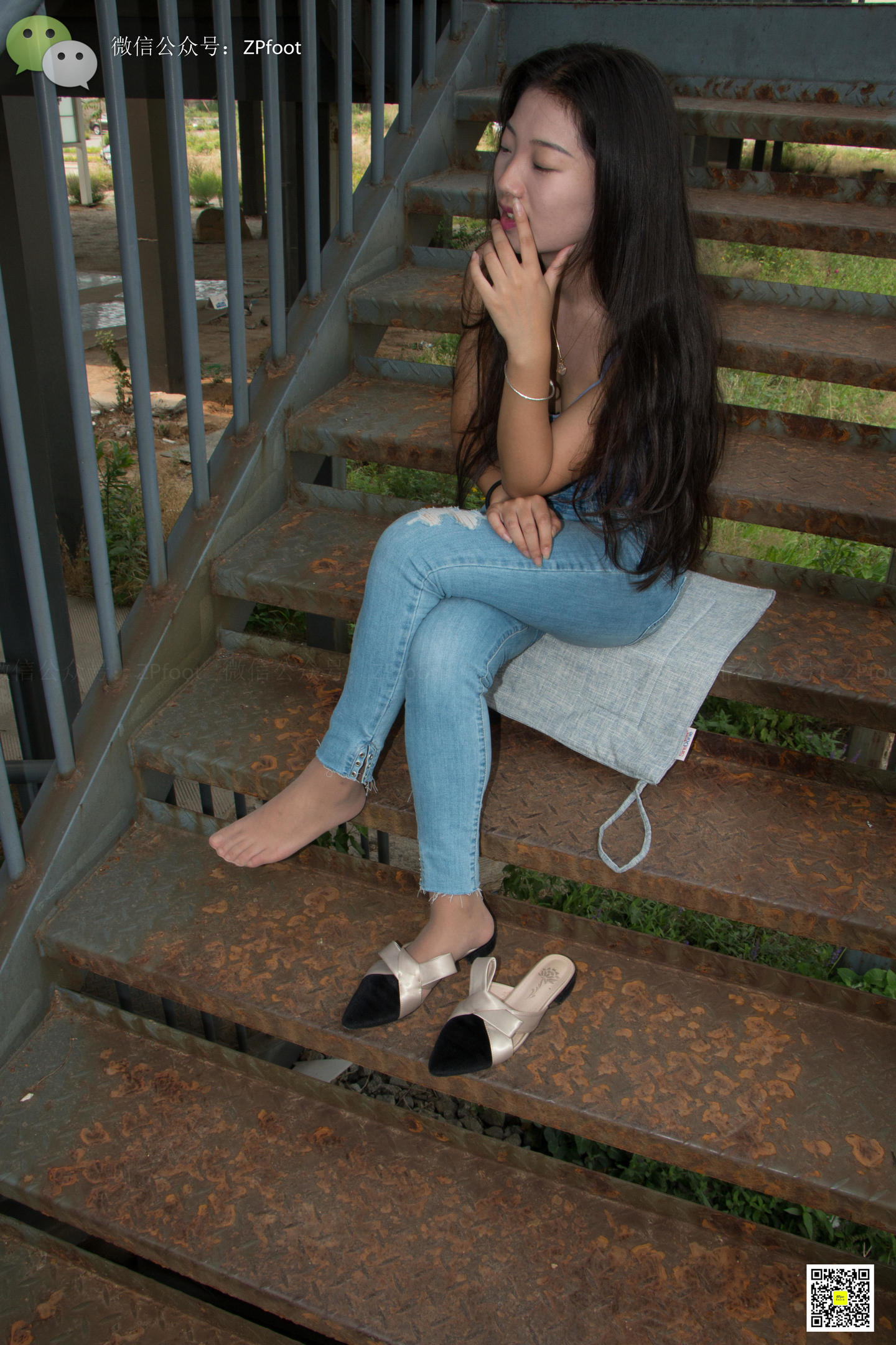 ISS山茶摄影 247 芍药的短丝裸足