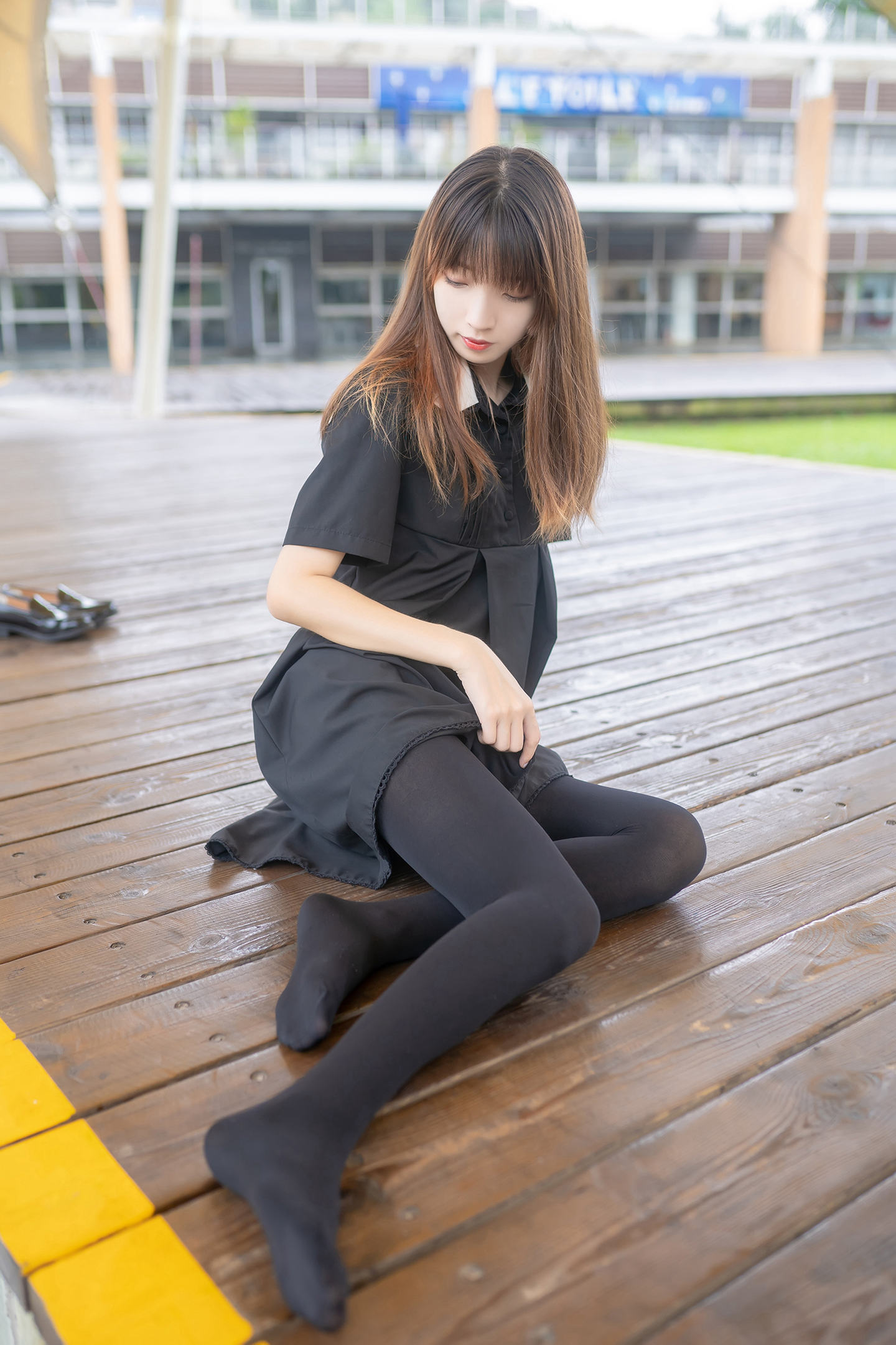 风之领域 NO.064 户外黑丝长腿