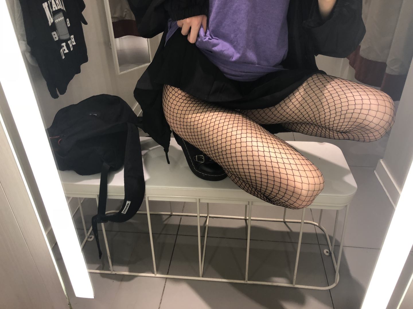 眼酱大魔王w  NO.021 试衣间无修原图带视频