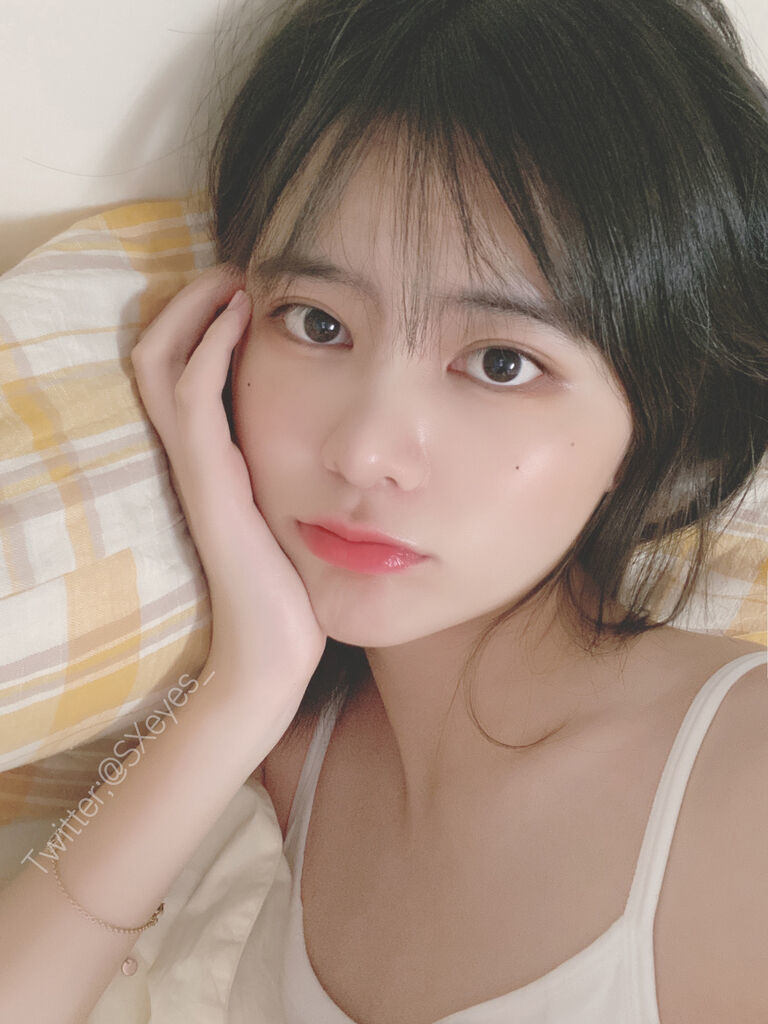 眼酱大魔王w  NO.055 Fantia 01-03月合集 (17套)