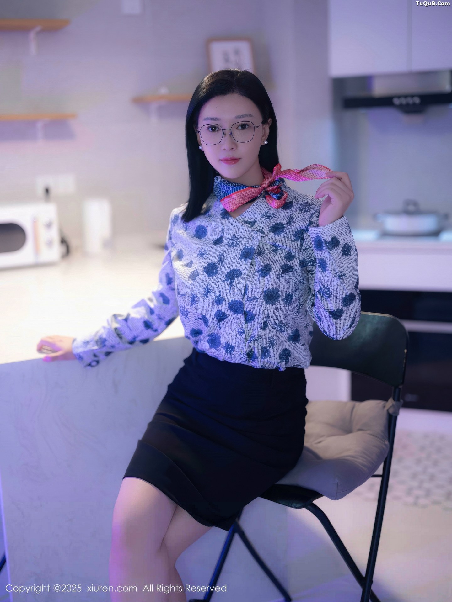 [Xiuren秀人网] 2025.10.14 NO.10866 雅茹老师