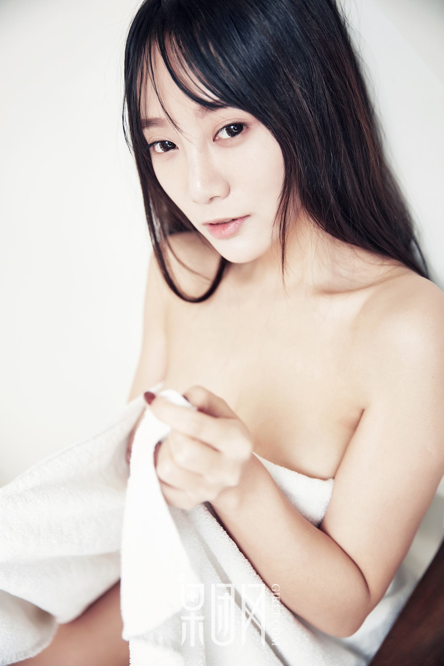 [Girlt果团网]2018.01.06 NO.117 何嘉颖 [58P]